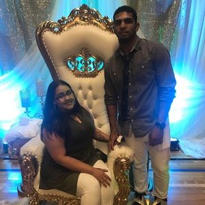 Meet your Posher, Sheilamari